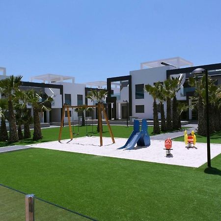 Oasis Beach IX Puntaprima Appartement Torrevieja Buitenkant foto