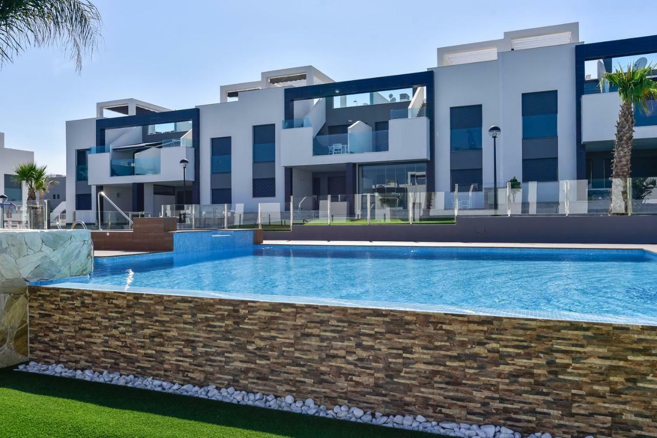 Oasis Beach IX Puntaprima Appartement Torrevieja Buitenkant foto