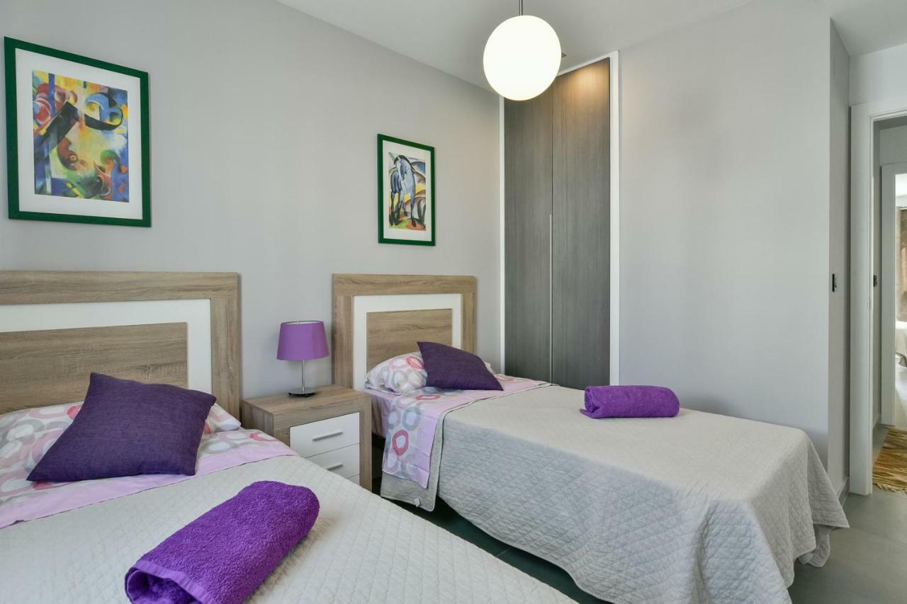 Oasis Beach IX Puntaprima Appartement Torrevieja Buitenkant foto